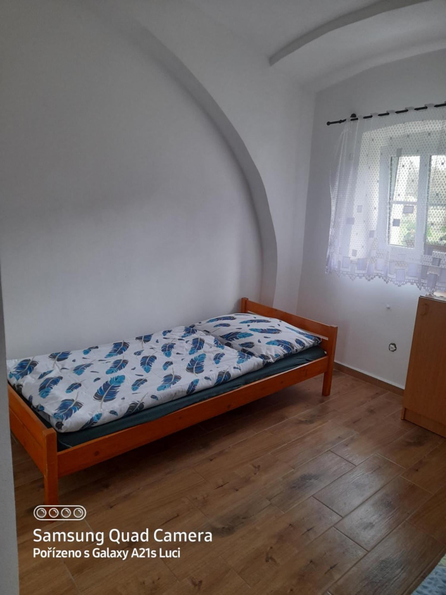 Ferienwohnung Kojan Jílovice Zimmer foto